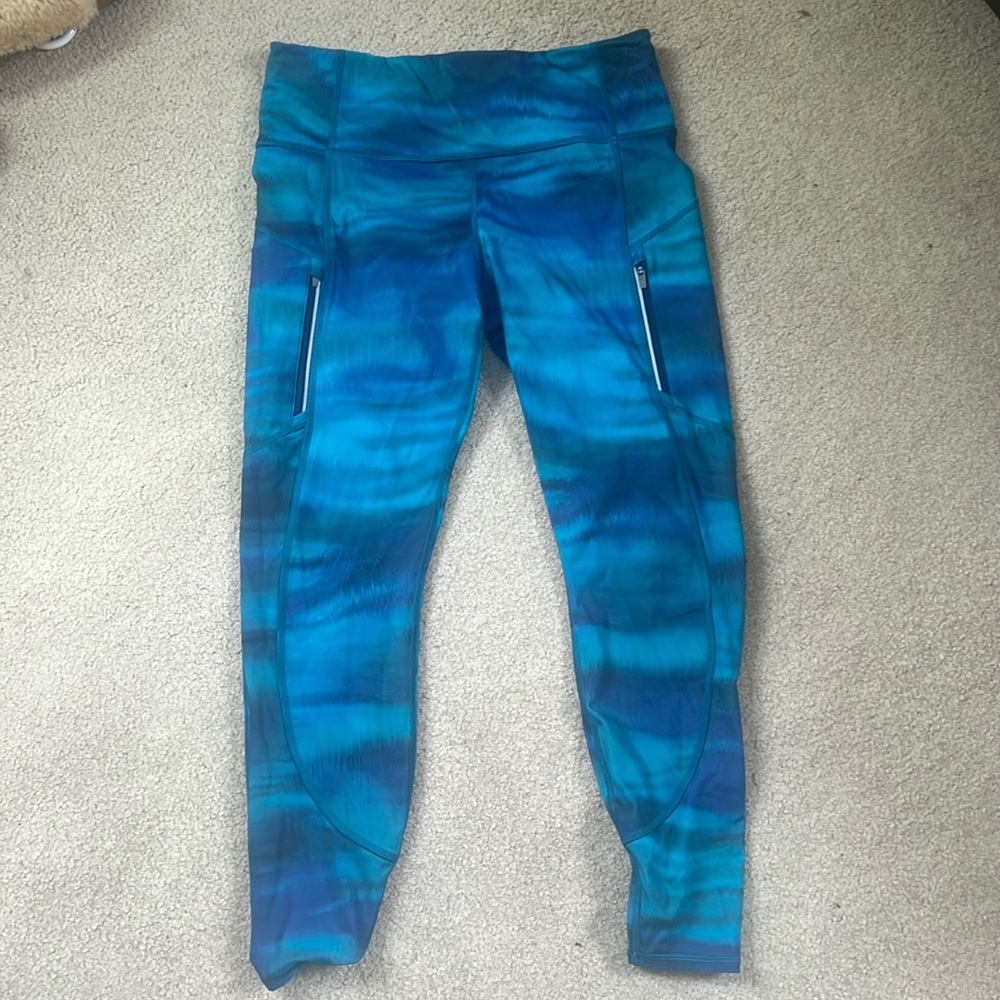 Athleta Women’s Size Large Rainier Printed Tight